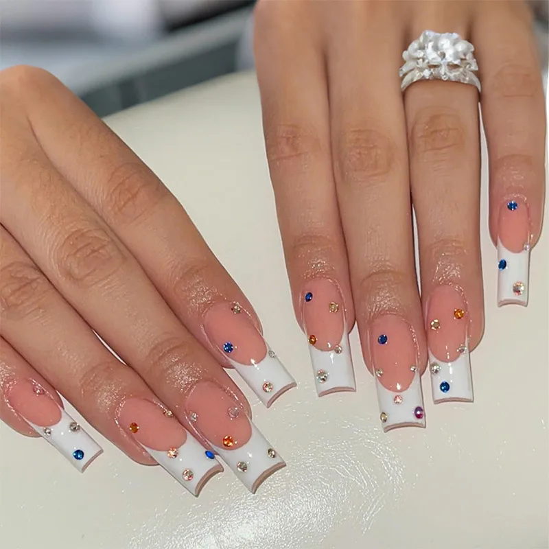 B2692 — Press-On Nails product photo 1