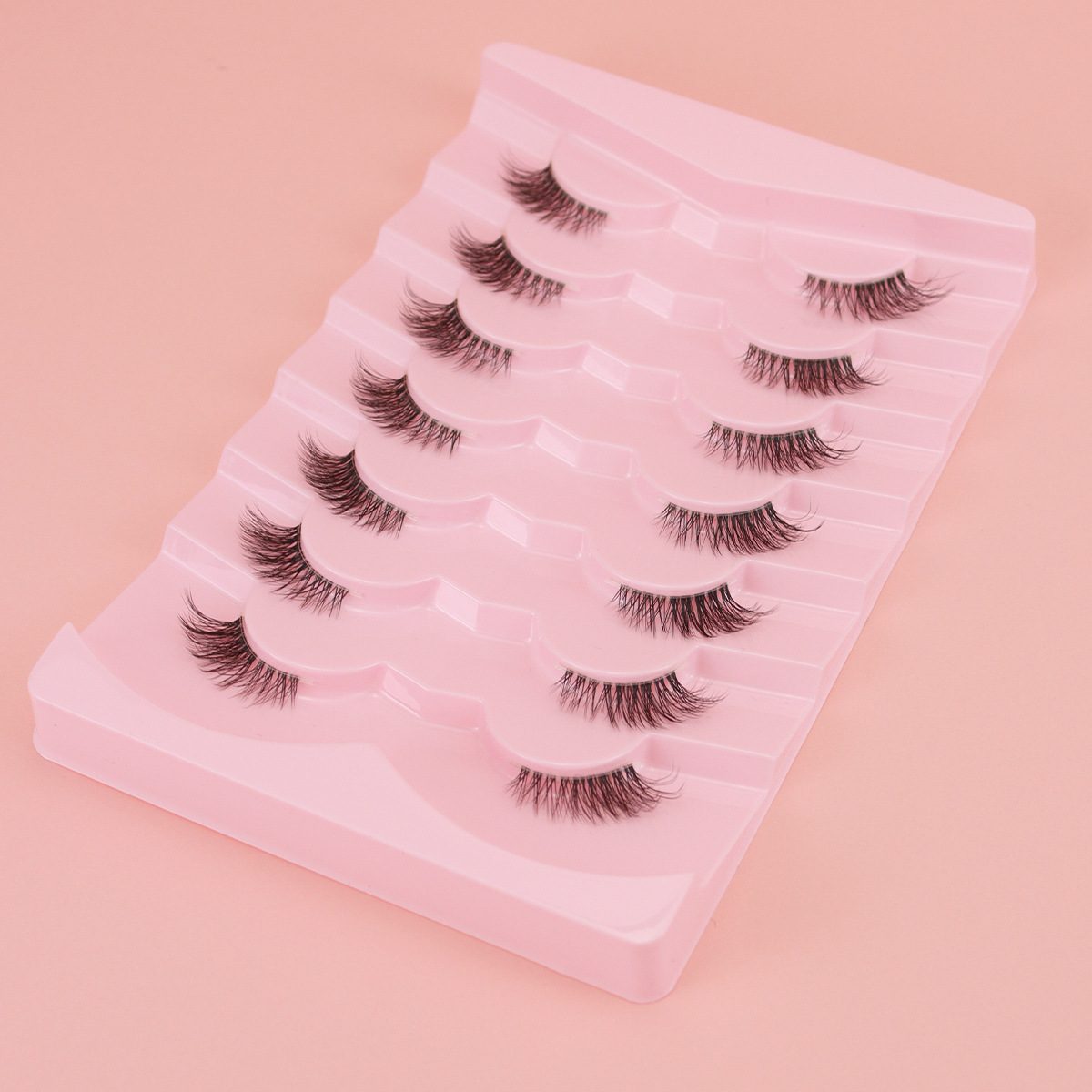 sku-5-H05 — Eyelashes product photo 1