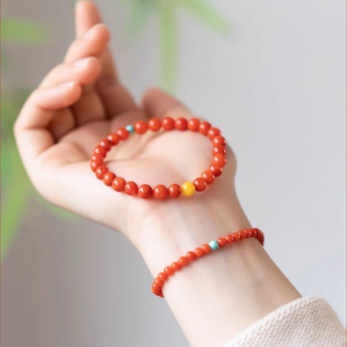 Chalcedony & Carnelian Energy — Crystal Decor product photo 1