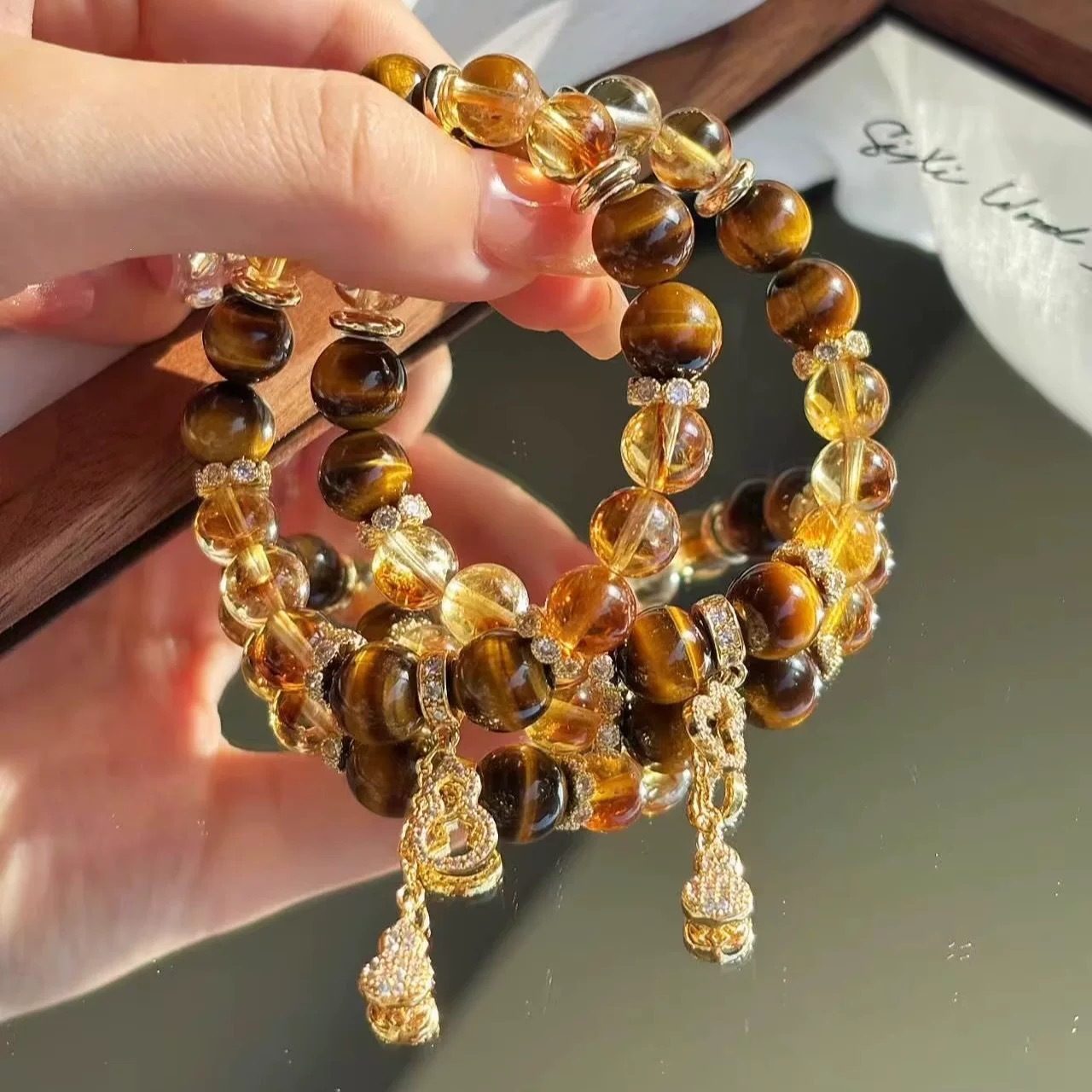 Labradorite & Crystal Magic_5 — Crystal Decor product photo 1