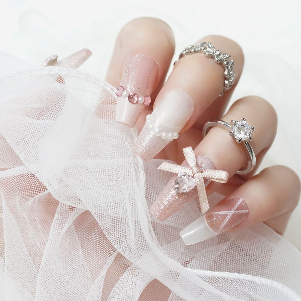 sku-33-N5275 — Press-On Nails product photo 1