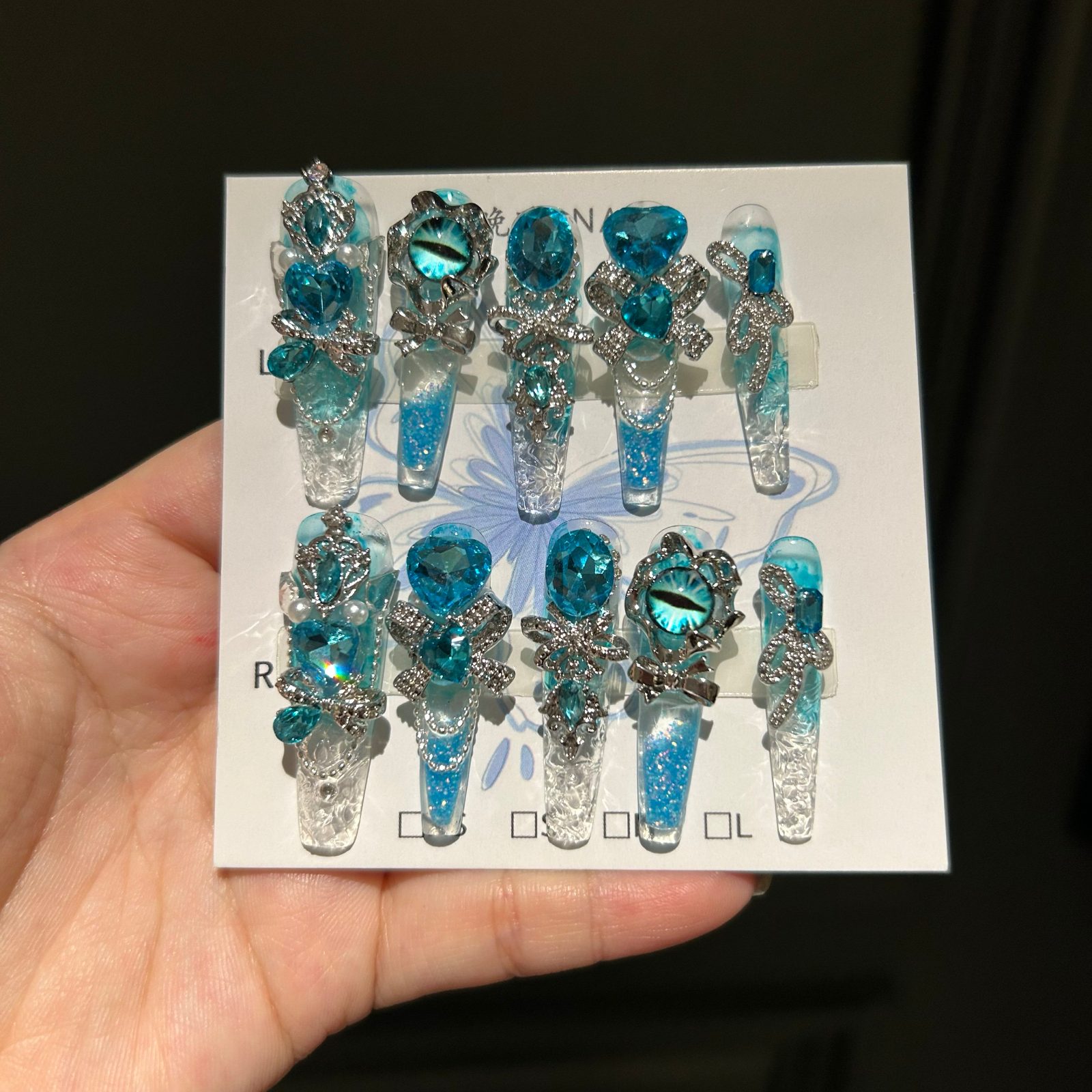 Sea Eye — High-End Press On Nails product photo 1