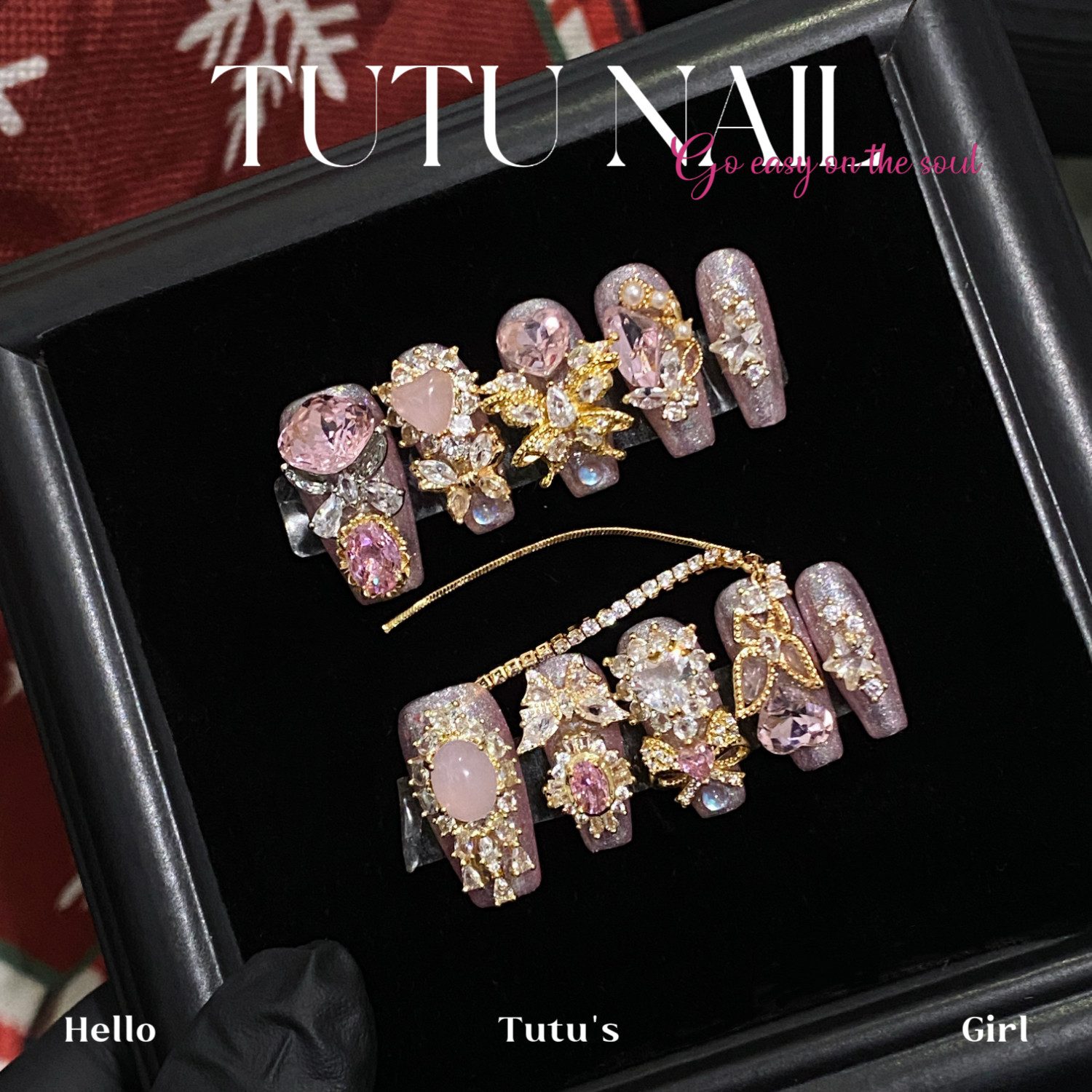God of Love — High-End Press On Nails product photo 1