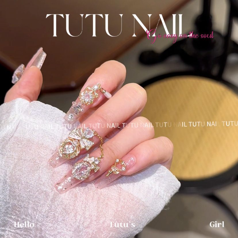Pink and purple — High-End Press On Nails product photo 1