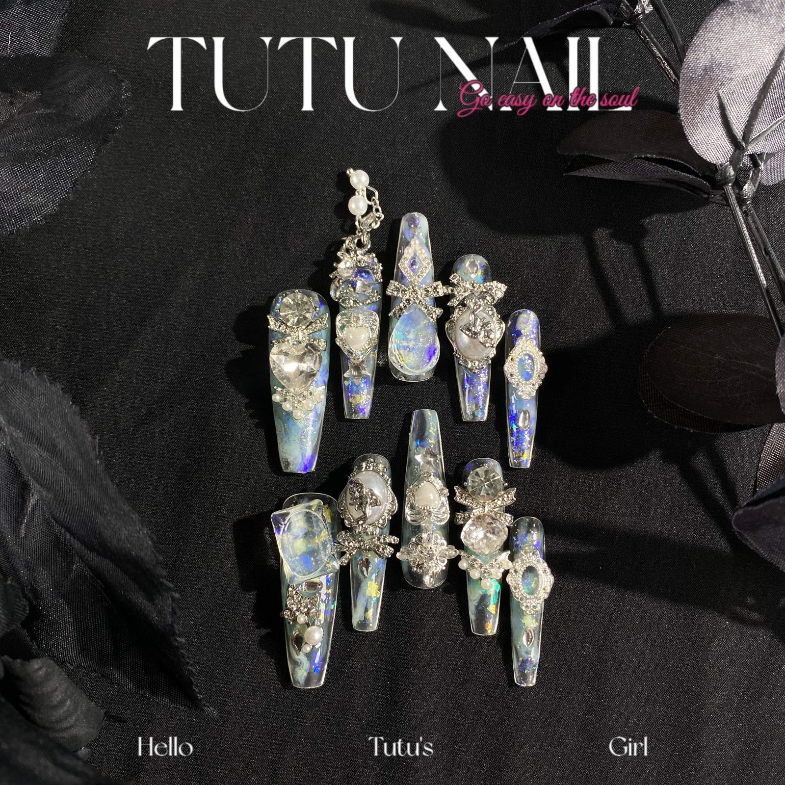 Aquarius — High-End Press On Nails product photo 1