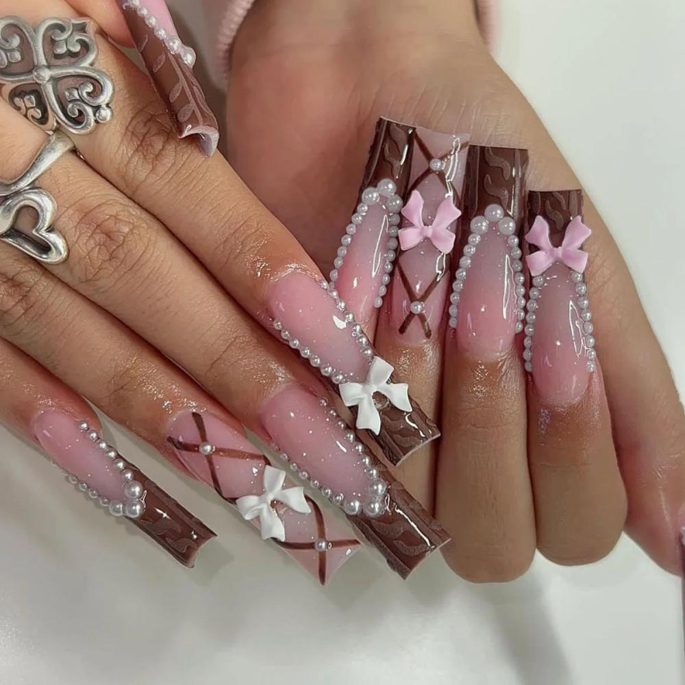 B8566 — Press-On Nails product photo 1