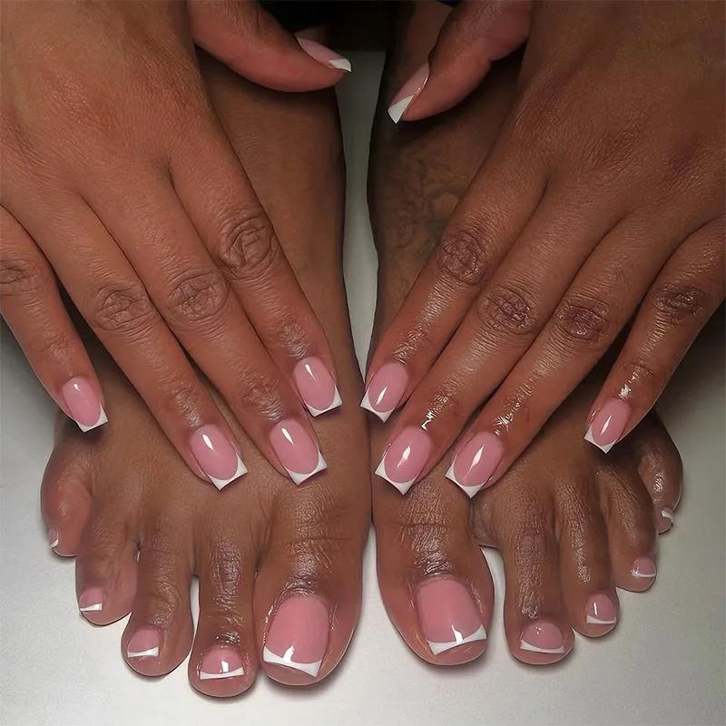 B3163 — Press-On Nails product photo 1
