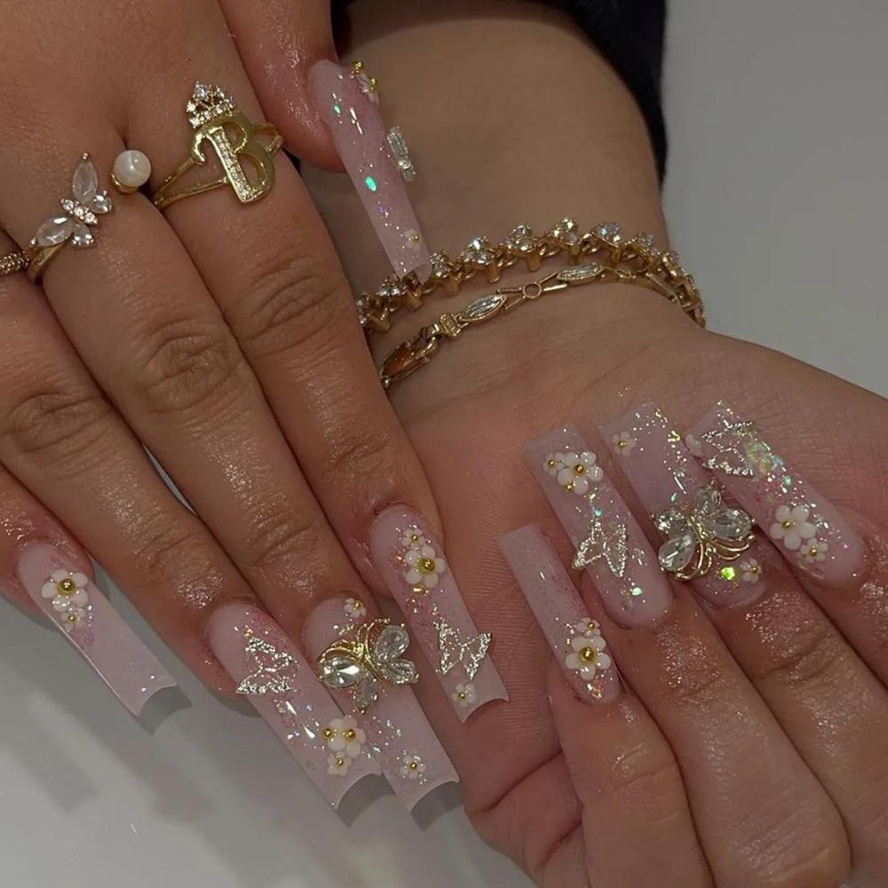 B6756 — Press-On Nails product photo 1