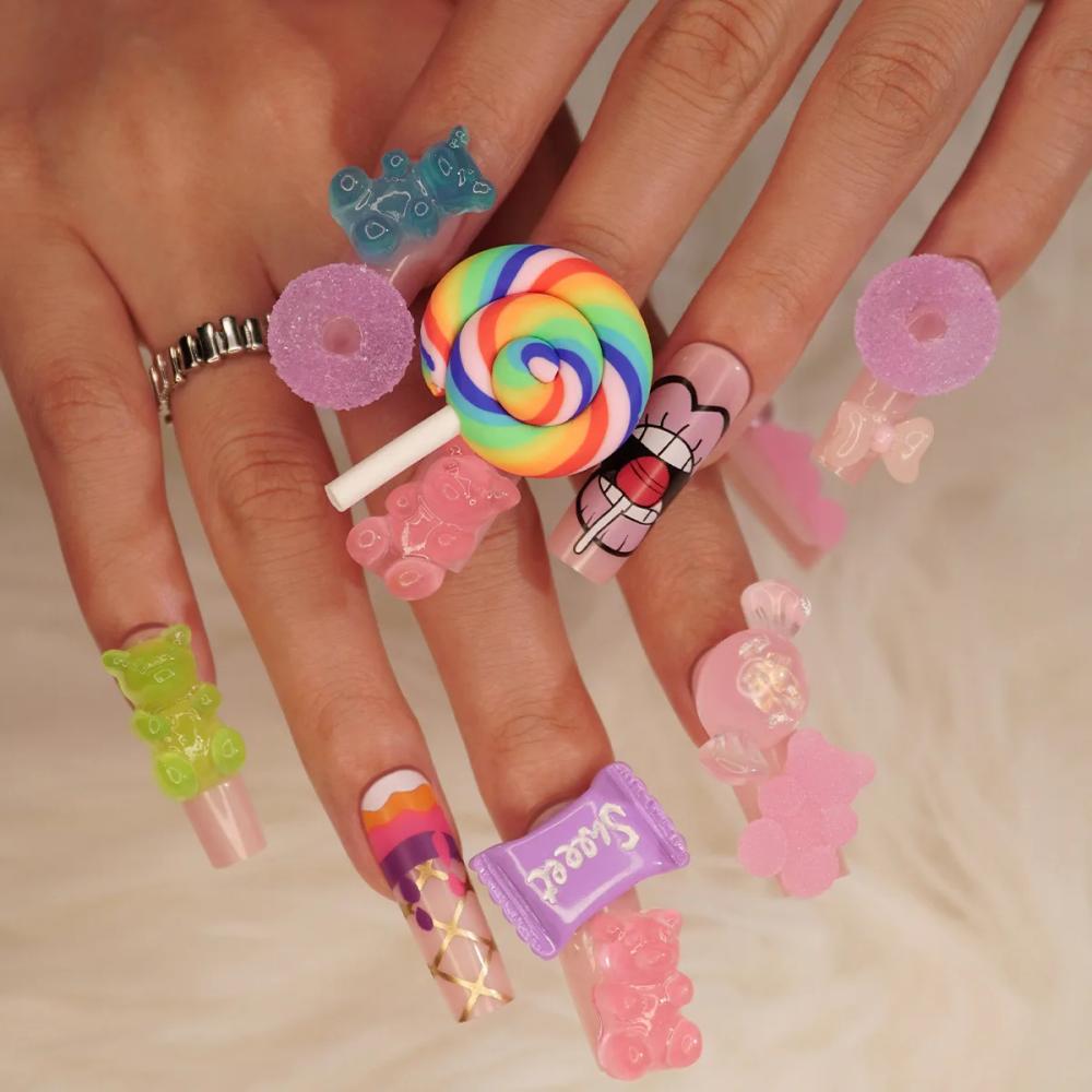 B7346 — Press-On Nails product photo 1