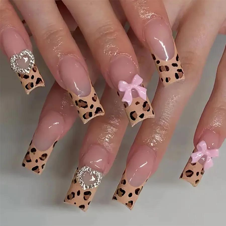 B0512 — Press-On Nails product photo 1