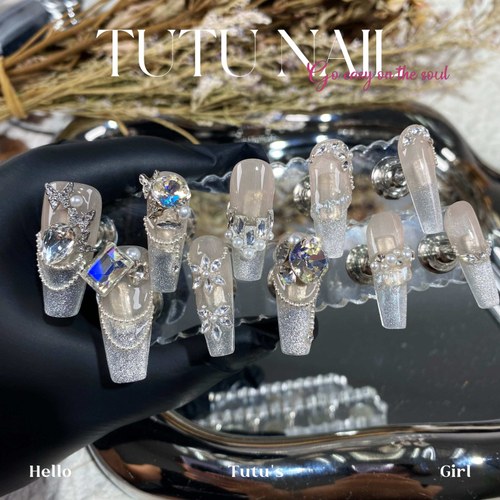 [Elizabeth] TUTU NAIL thumbnail 3